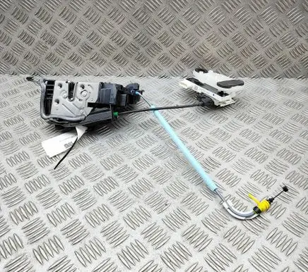 BMW X5 G05 Coupe door lock (next to the handle) 7477699 7444677