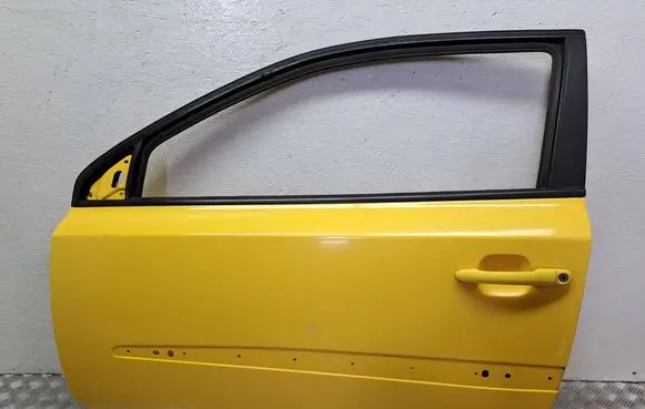 Fiat Stilo Front door