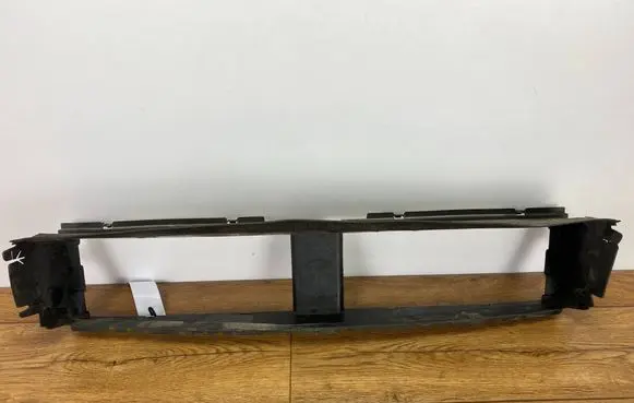 Ford Escape IV Intercooler air channel guide LJ6B-8314-A.pin