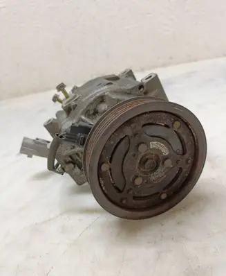 Toyota Corolla E120 E130 Air conditioning (A/C) compressor (pump) 4472206351 07D23754 SCSA06C