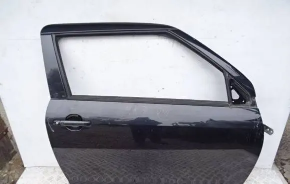 Suzuki Swift II Front door