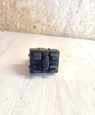 Chrysler PT Cruiser Electric window control switch 74676454 3425650015