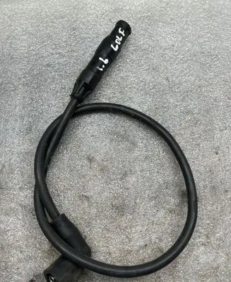 Volkswagen Golf IV Plug wire 