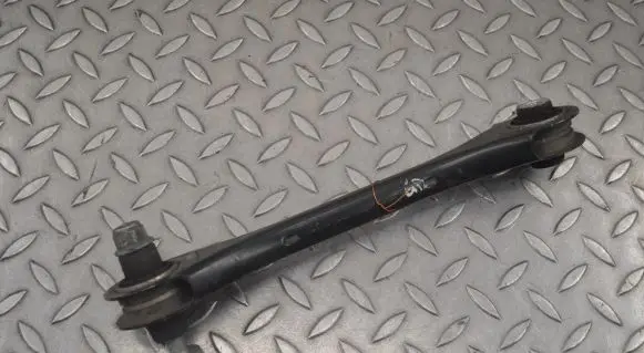 Volkswagen Golf VII Rear upper control arm/wishbone