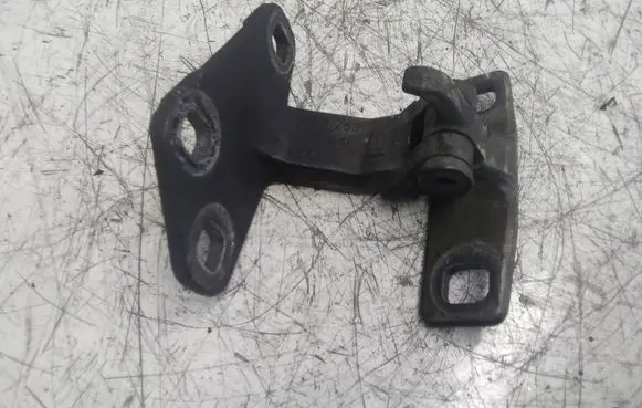 BMW X5 E53 Tailgate/trunk/boot hinge 8402183