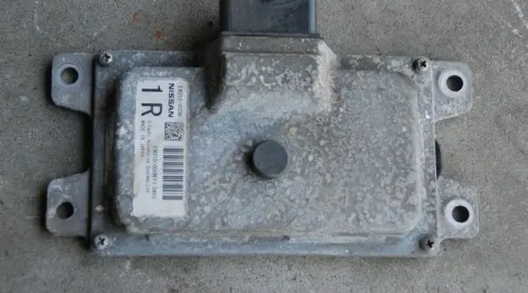 Nissan Qashqai Gearbox control unit/module EMU10000N