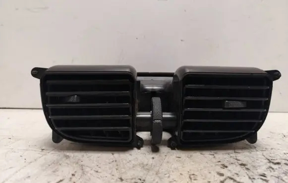Mitsubishi Carisma Dash center air vent grill 41160 NEDSHC001