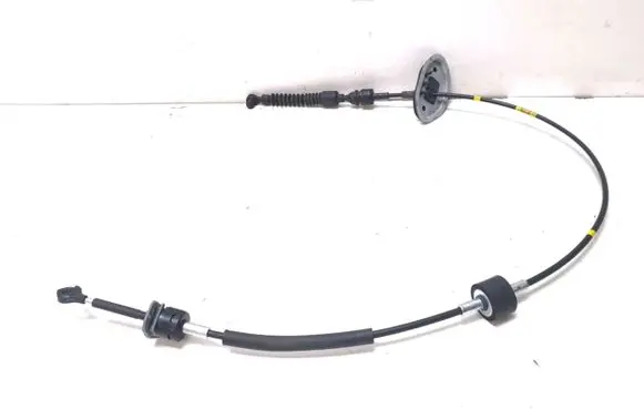 KIA Sorento Gear shift cable linkage 