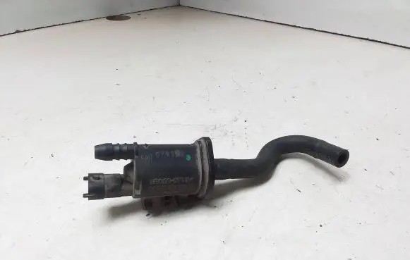 Opel Signum Valve vacuum 24404048 5WK9187 SAE4E13