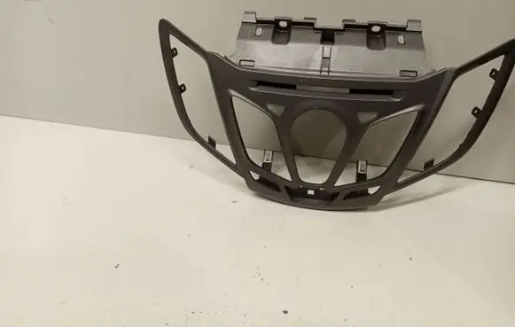 Ford Fiesta Radio/GPS head unit trim 8A6118A802BJW