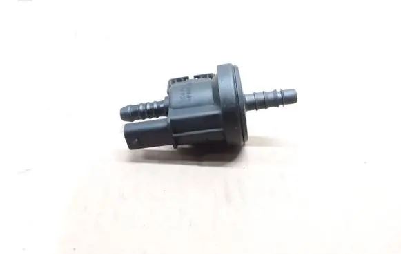 Audi A4 S4 B8 8K Vacuum valve 06H906517B