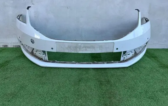 Skoda Octavia Mk3 (5E) Front bumper 5E0807221N