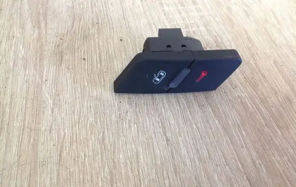 Audi A6 S6 C6 4F Central locking switch button 
