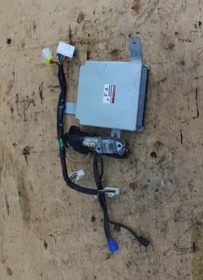 Subaru Forester SF Engine control unit/module 22611AE901