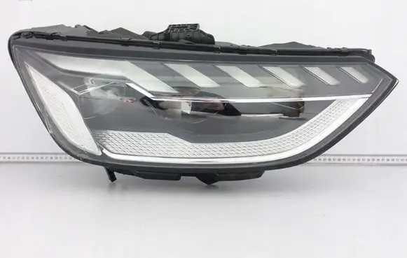 Audi A4 S4 B9 8W Headlight/headlamp 8W0941036E