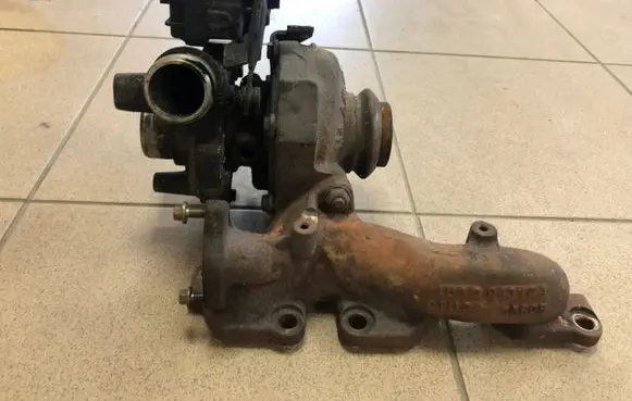 Citroen C5 Turbo 4U3Q6K682BL 72334013