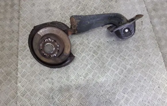 Volkswagen Golf Plus Stub axle 