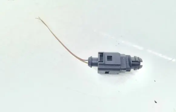 Skoda Octavia Mk2 (1Z) Outside/external air temperature sensor 8Z0820535