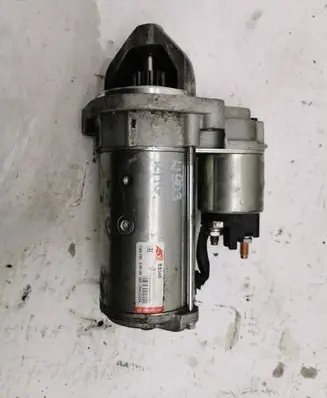 Mercedes-Benz Sprinter W901 W902 W903 W904 Starter motor