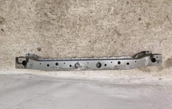 Nissan Leaf II (ZE1) Bottom radiator support slam panel WZMOCNIENIE