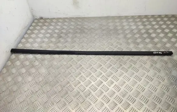 Chrysler Pacifica Door glass trim 68188802AE