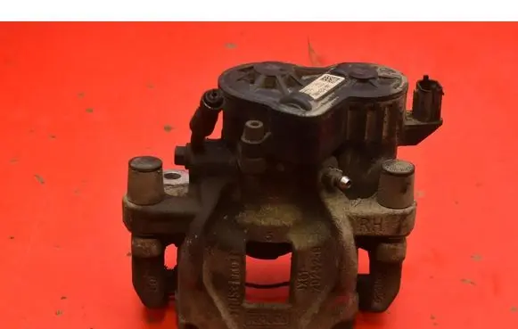 Ford Focus Rear brake caliper JX612D252B
