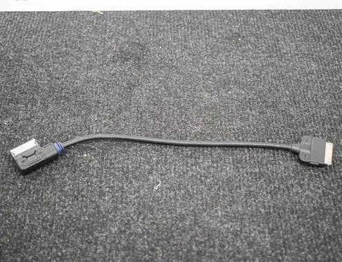 Audi A4 S4 B8 8K AUX in-socket connector 4F0051510K