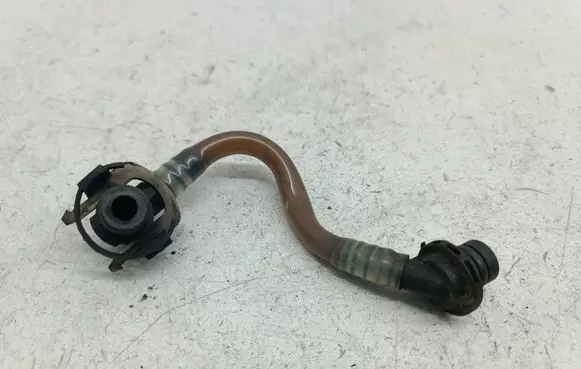 Mercedes-Benz A W168 Fuel line pipe A6680701132 A6680700832 A6680700432