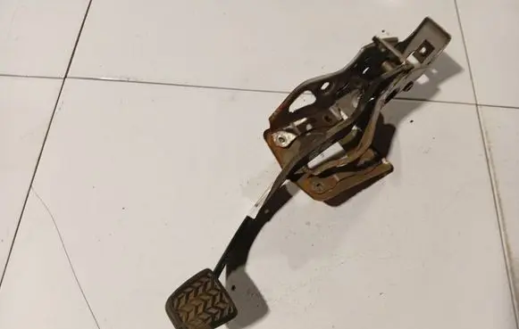 Brake pedal