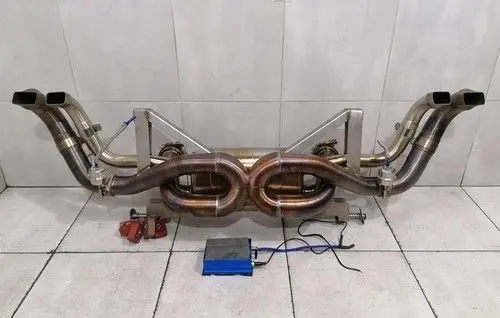 Audi R8 4S Rear muffler/silencer tail pipe
