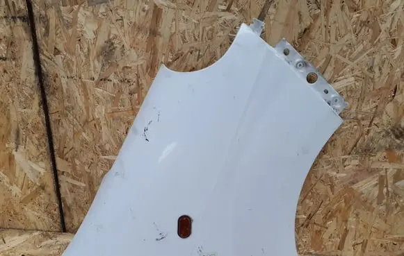 Renault Trafic II (X83) Fender