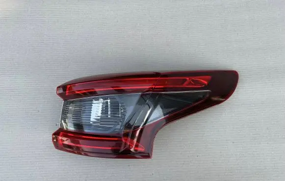 Nissan Qashqai Rear/tail lights 26550HV00A