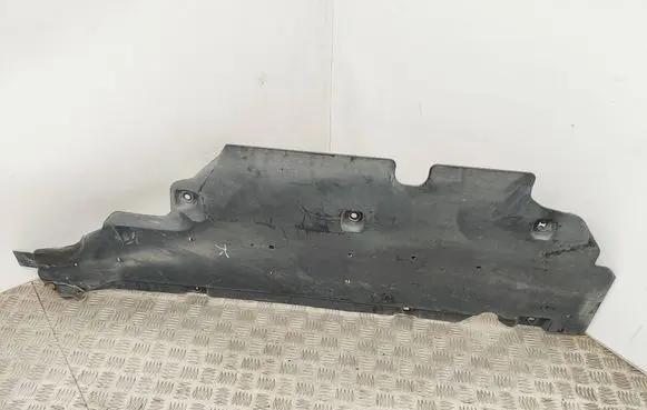 Renault Captur Side bottom protection 748153222R