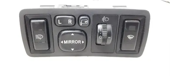 Toyota Avensis T250 Wing mirror switch 183575