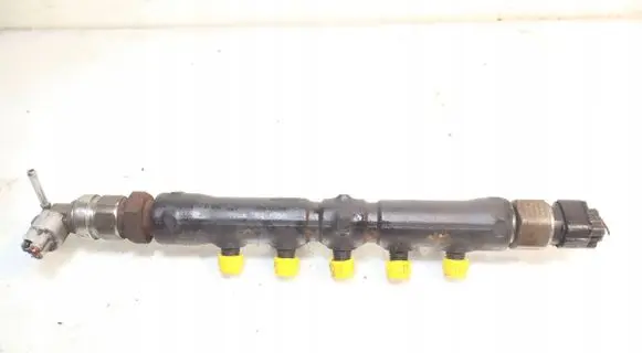 Fuel main line pipe