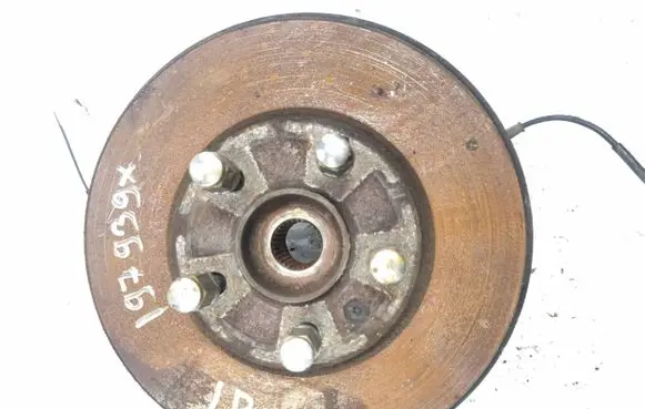 Chevrolet Cruze Front wheel hub spindle knuckle