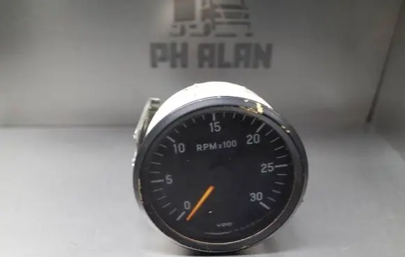 Iveco Daily 3rd gen Speedometer (instrument cluster) 333065001X 02061403