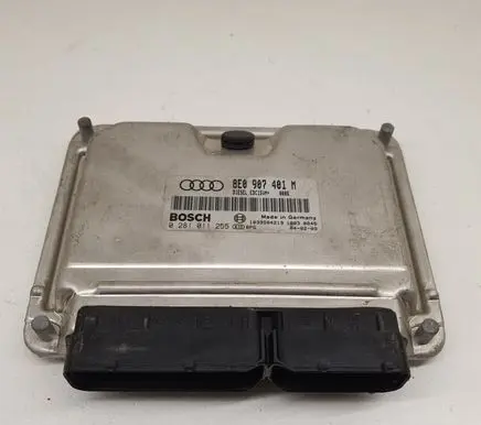 Audi A6 S6 C5 4B Engine control unit/module ECU 8E0907401M 0281011255