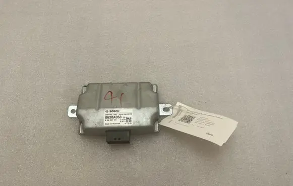 Mitsubishi Outlander Voltage converter/converter module 8638A053