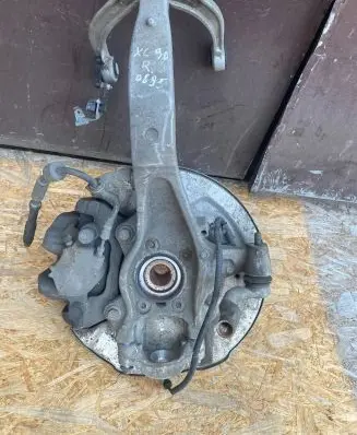 Volvo XC90 Front wheel hub spindle knuckle KN052