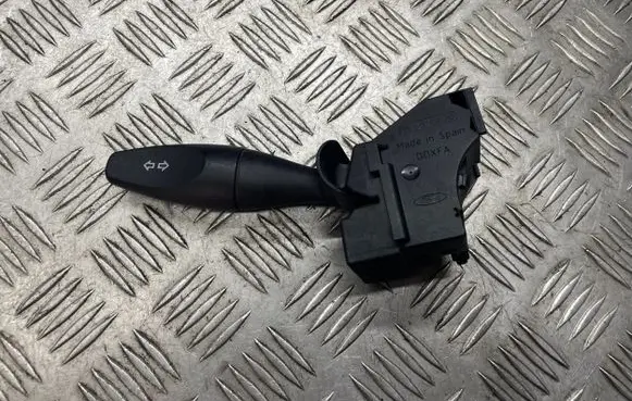 Ford Focus Indicator stalk 98AG1335AG