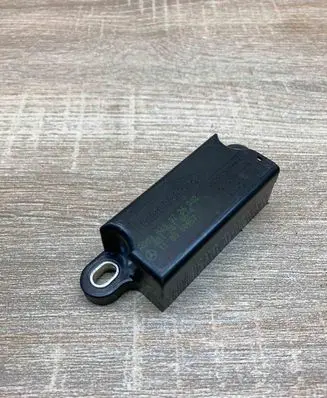 Mercedes-Benz E W211 Airbag deployment crash/impact sensor A0038200726 82176166