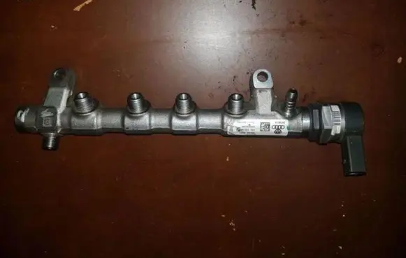 Audi A6 S6 C6 4F Fuel main line pipe 03L130089Q