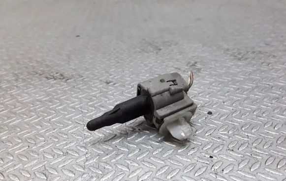 Toyota Avensis T250 Outside/exterior temperature sensor 