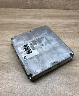 Toyota Corolla E120 E130 Engine control unit/module ECU 8966102A61 MB1758008081