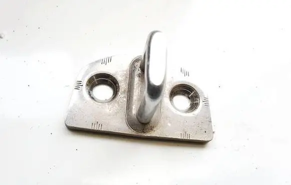 Skoda Superb B5 (3U) Rear door lock loop/hook striker 1U0837033B