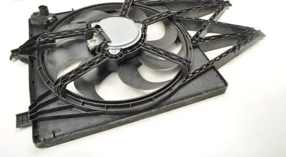 Alfa Romeo Giulietta Electric radiator cooling fan 50514469