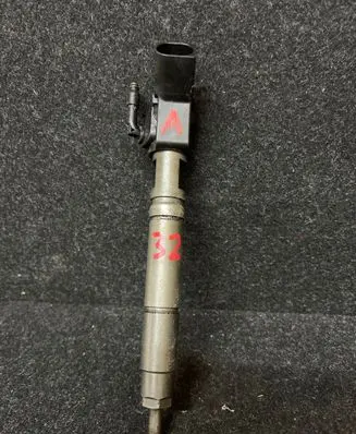 Mercedes-Benz GL X164 Fuel injector 0445115065 170207