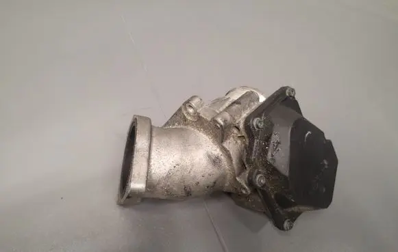Audi A4 S4 B8 8K Throttle valve 8E0145997A
