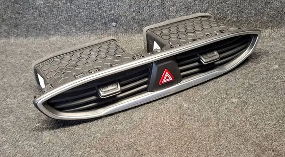 Hyundai Santa Fe Dash center air vent grill 97410S1000